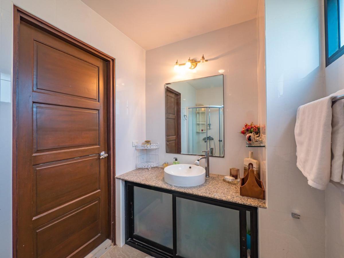 Condo Avanta Deluxe A201 班泰 外观 照片